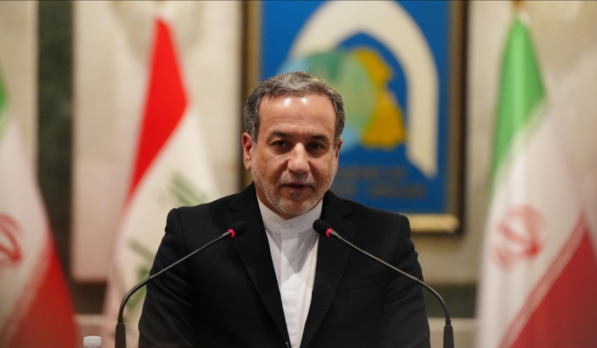 Iran Confirms Two‑Week Safe Passage Through Strait of Hormuz 